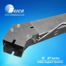 UL Wireway with Lids & Knock off Holes by side (E465156)