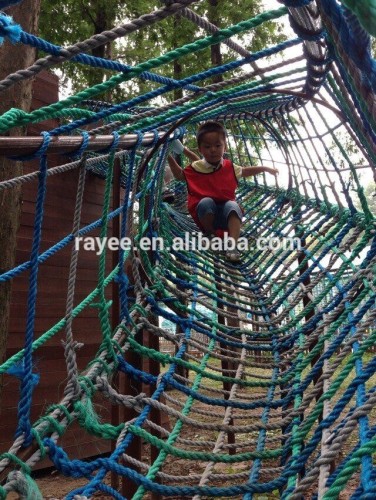 4 metre x 4 metre cargo net rope using 12mm rope for outdoor usage, kids climbing rope