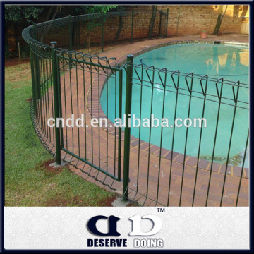 Hot Dipped Galvanized Rolltop fencing