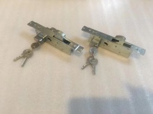 IN-44C frame door lock