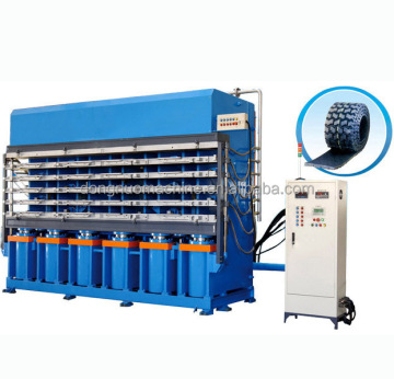 Hot Selling Precure Tread Vulcanizing Press for Rubber Tread Molding