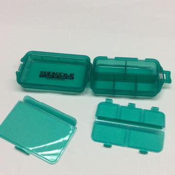 Plastic portable sealed double-layer pill case