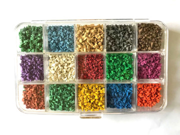 Lightweight rubber granules for tennis courts