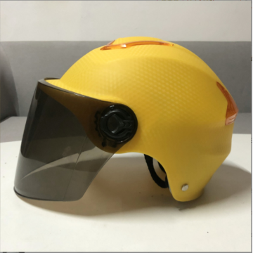 stampo per casco di plastica