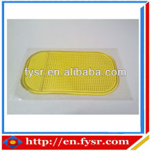 custom mini non skid car mat silicon mobile phone car pad