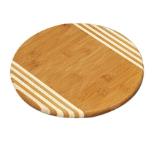 Round wood cutting board with stripe design