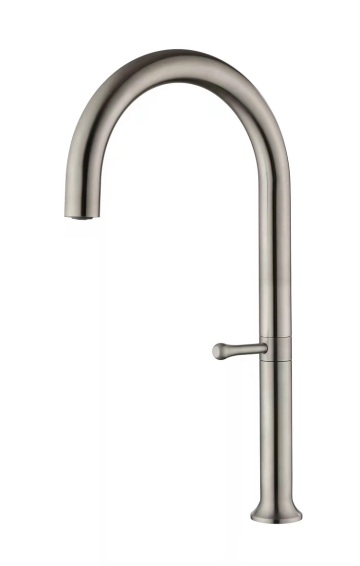 Chrome Kitchen Faucet With Pull Out