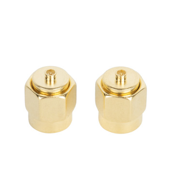 Ipex Test Adapter: SMA Male to IPEX