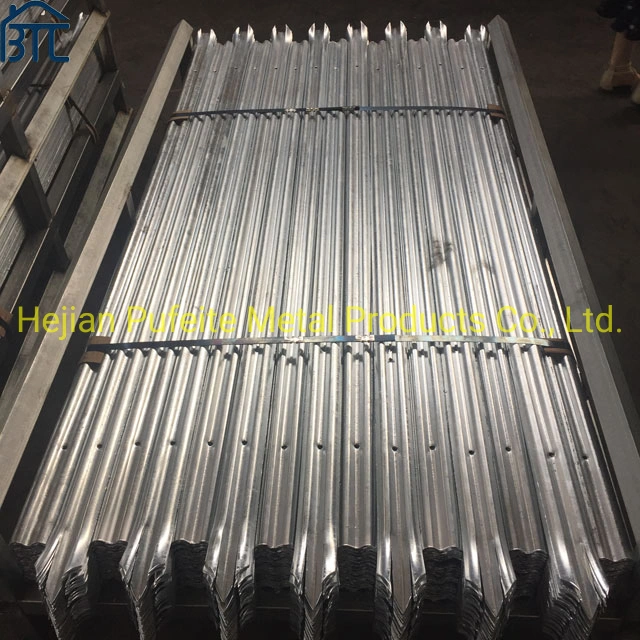 Hot Dipped Galvanized 2.4m Triple Point Spear Straight Top W Pale Palisade Security Fencing