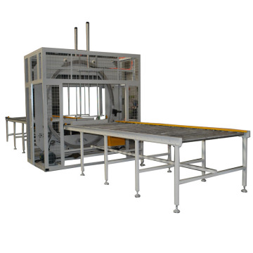 Wrapping machine for door