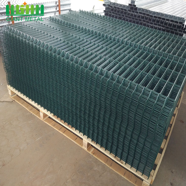 PVC Coated 3D Curvy Welded Wire Mesh Fence