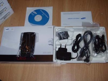 mobile phones SAMSUNG D900