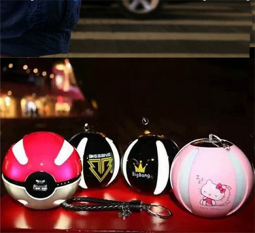 2016 Best selling pokemon pokeball power bank 6000mah with light up logo