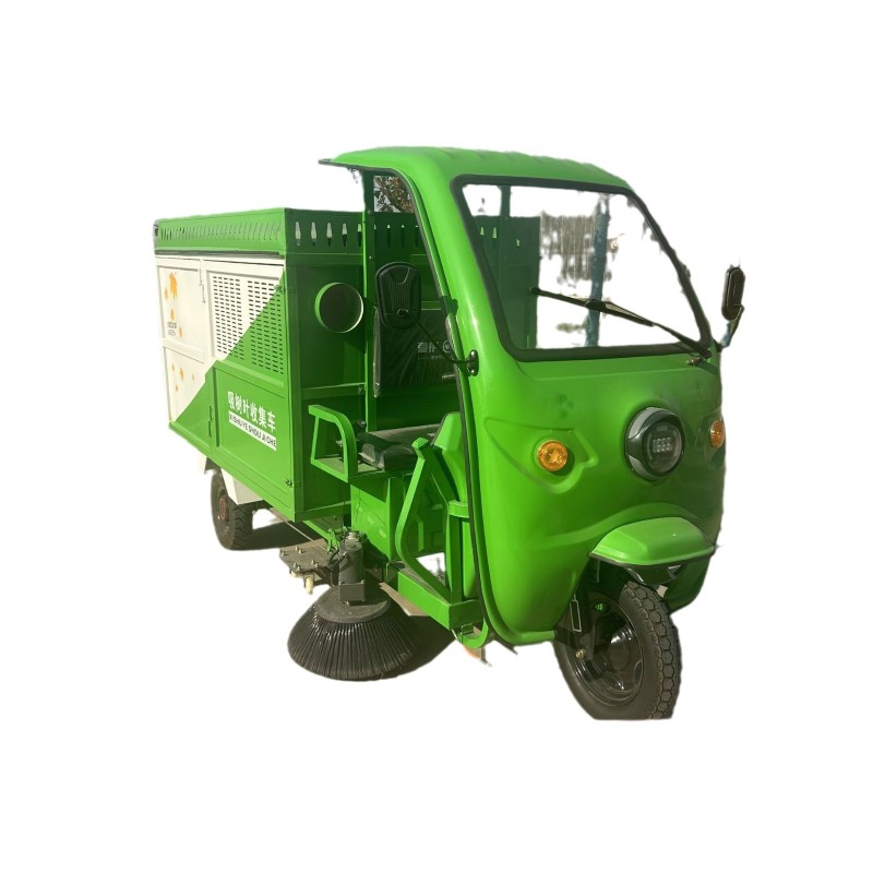 Portable EV Leaf Collector for Pavement Cleaning