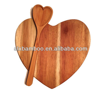 acacia wood heart shape cutting board