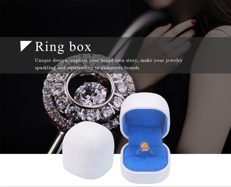 Luxury Plastic Packaging Box Velvet Jewelry Box