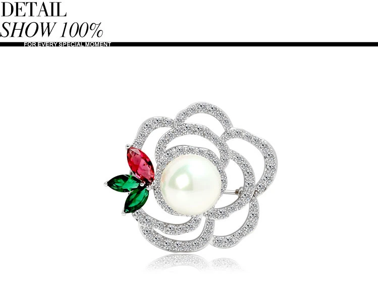 Elegant Flower-Shaped Wedding CZ Pearl Brass Brooch