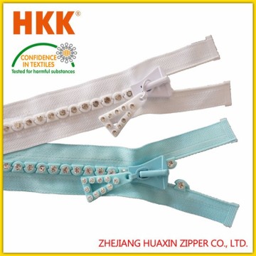 Guaranteed Quality plastic diamond rhinestone zipper
