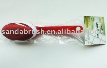 Revolving Lint Brush