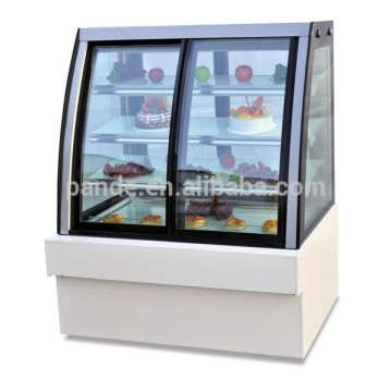 Freestanding Refrigerated Cake Display Case