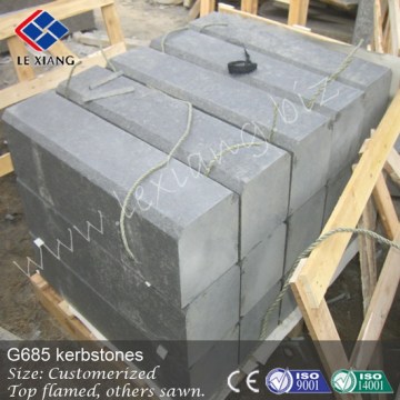 G685 black basalt kerbstone