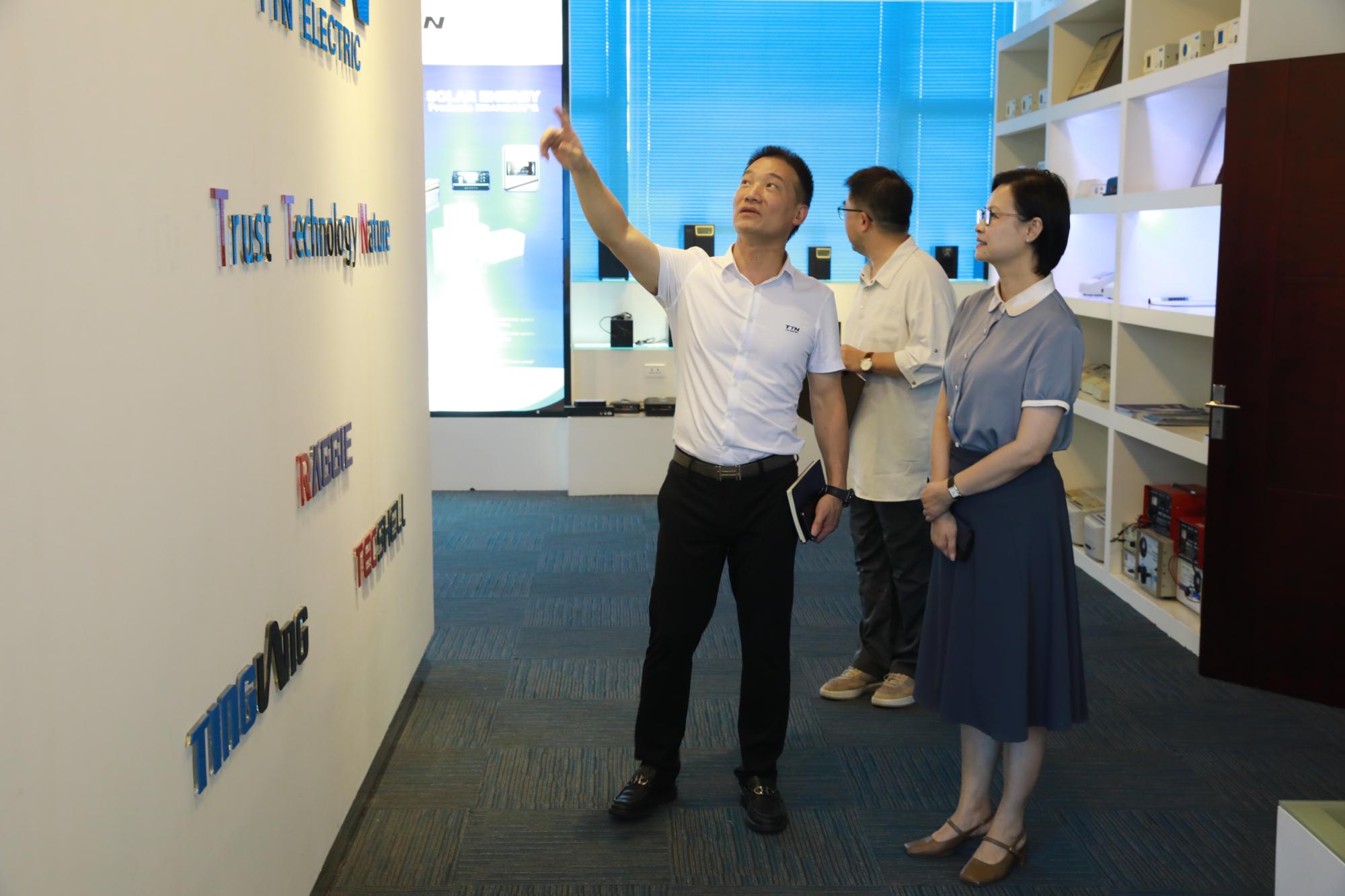 32ec1165bc6df24302b0fbe23825d8b 32ec1165bc6df24302b0fbe23825d8b