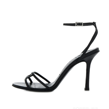 High-heeled sandals with thin straps1