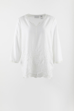 White chiffon embroidery 3/4 sleeve blouse