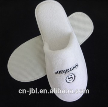 hotel white closed toe slipper with embroidery logo