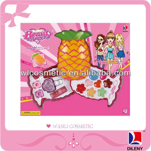 princess cute plastic toy makeup set