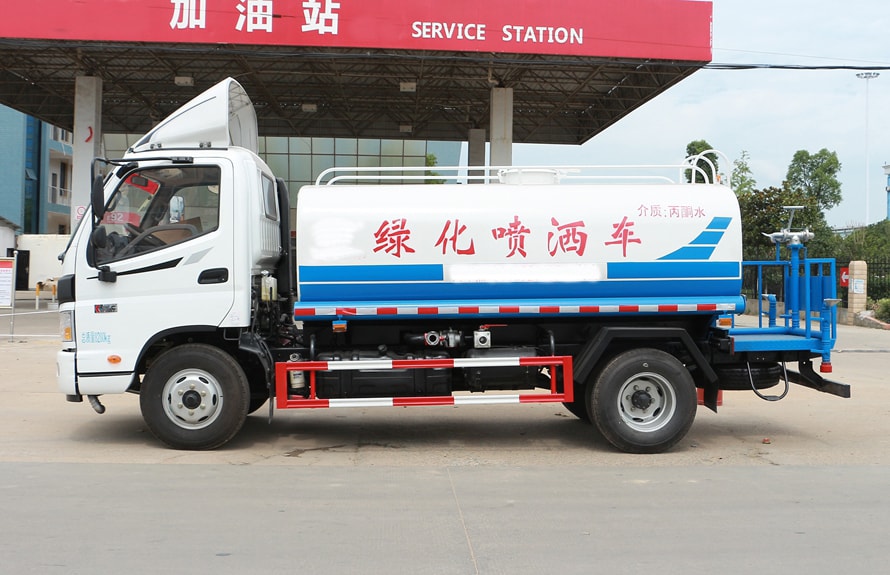 العلامة التجارية الجديدة رخيصة الثمن شاحنة لنقل المياه FOTON 5000litres