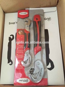 Snap and Grip multifunction universal wrench or spanner