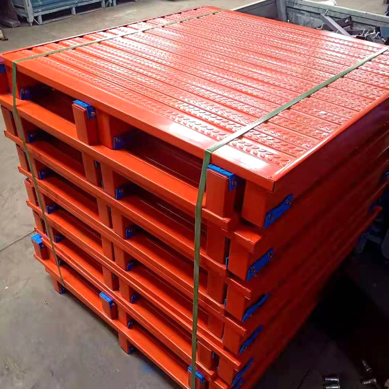 steel pallet