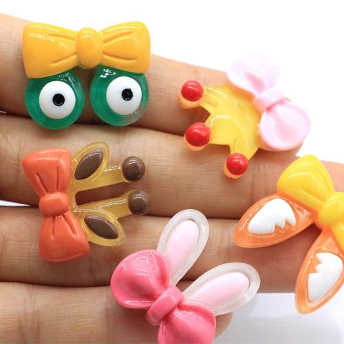 100 stks / partij Hars Strik Konijn Herten Kikker Oren Charms Plaksteen Kawaii Cabochon Voor Diy Craft Mode-sieraden Maken Bevindingen