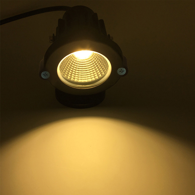 إضاءة خارجية LED للحديقة وإضاءة المناظر الطبيعية