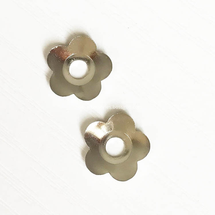 Brass Flower 11.5mm