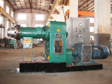 Hot feed extruder