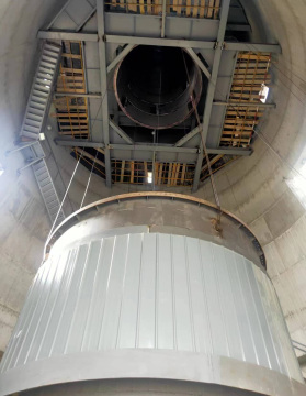 Raw material silos for the metallurgical industry