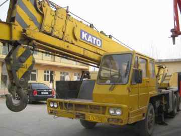 KATO NK250E TRUCK CRANE