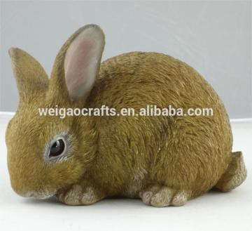 Polyresin rabbit figurine