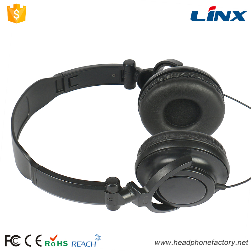 Kabel di atas headset telinga wired over ear headset