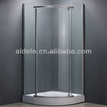 Glass corner shower enclosure