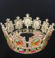 Tiara a strass tondo con strass da 3,9 pollici