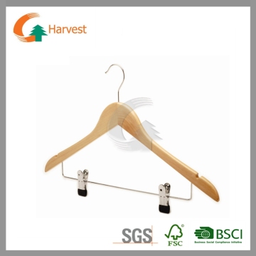 Underwear hanger suitable for different clothing size