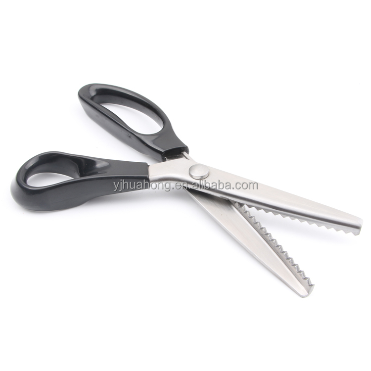 Professional  Big Semi-Circular Arc Black Handle Lace Cutting Zigzag Scissors