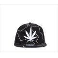 Cappello da baseball ricamato foglia nera cappello hip-hop