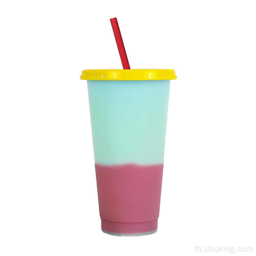 การเปลี่ยนสีแบบกำหนดเองถ้วยพลาสติกนำกลับมาใช้ซ้ำได้ถ้วยพลาสติกพลาสติกแบบสกินนี่กับฟาง