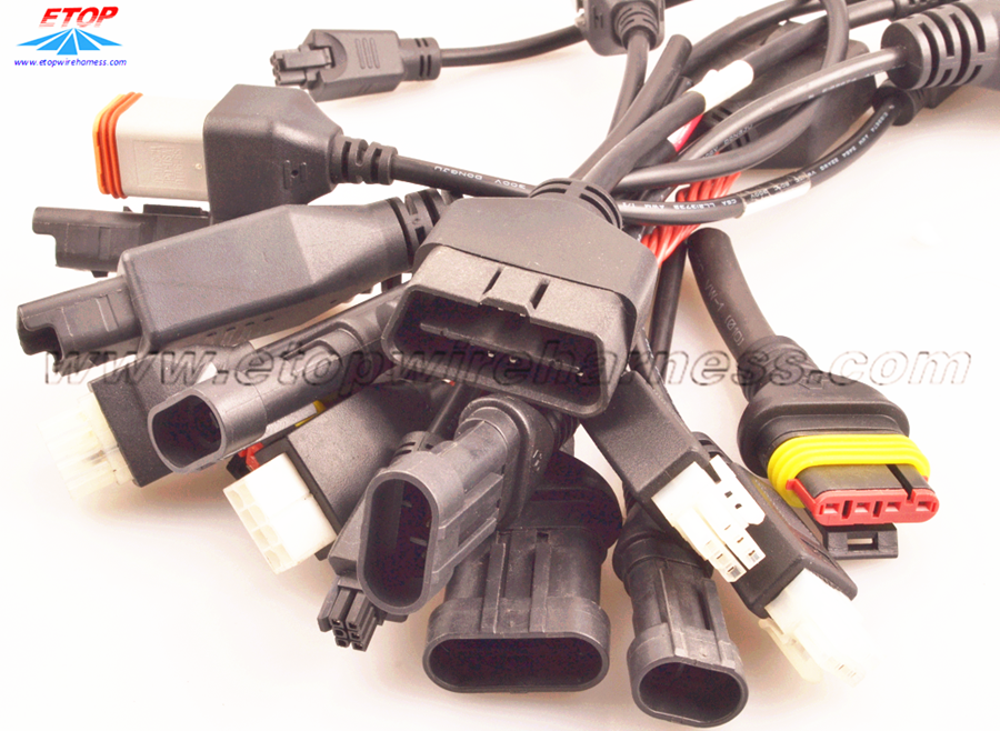 Pasadyang Pinagsusupit na Mga Connectors