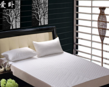 Memory foam bed pad for better rest