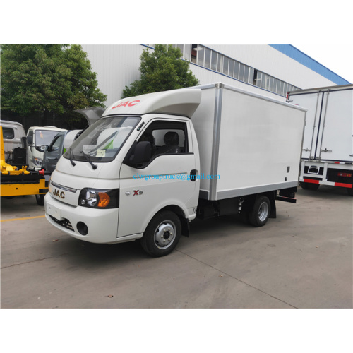 JAC 4x2 hold-over plate refrigerated vehicle